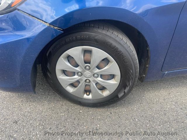 2017 Hyundai Accent SE Hatchback Automatic - 23019328 - 10