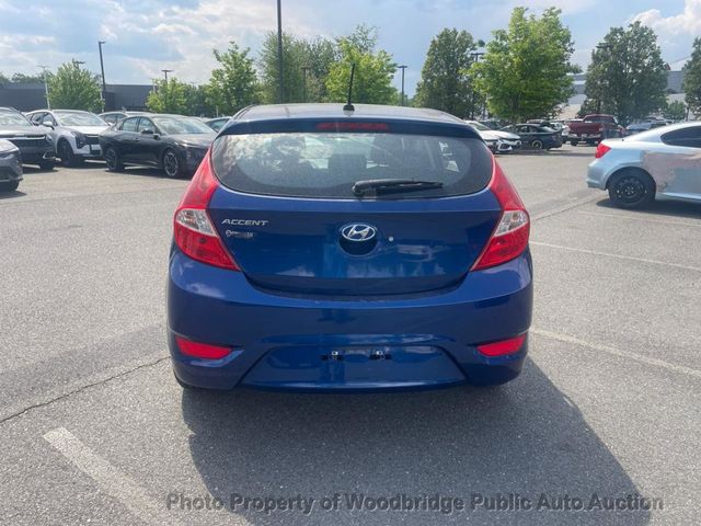 2017 Hyundai Accent SE Hatchback Automatic - 23019328 - 3