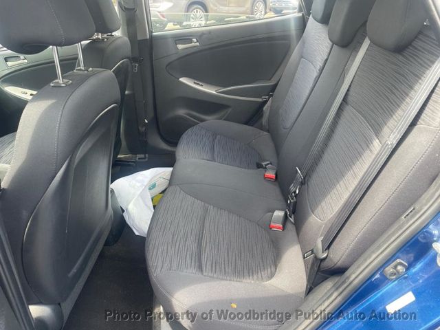 2017 Hyundai Accent SE Hatchback Automatic - 23019328 - 7