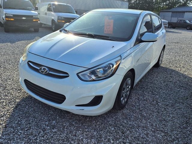 2017 Hyundai Accent SE Hatchback Automatic - 22989435 - 3