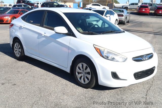 2017 Hyundai Accent SE Sedan Automatic - 22707453 - 2