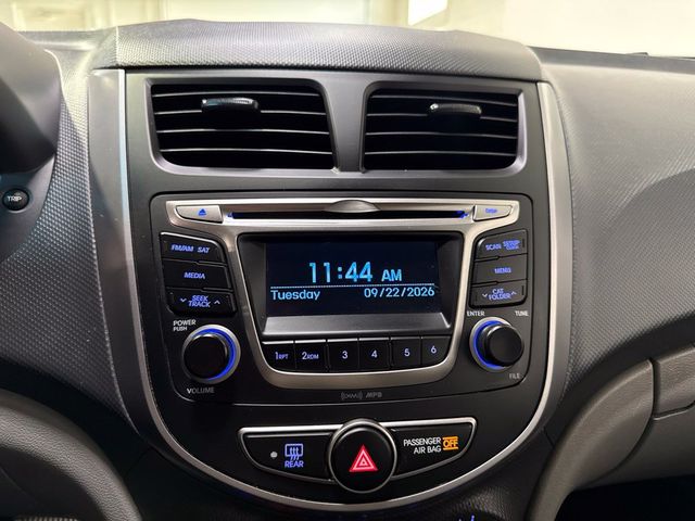 2017 Hyundai Accent SE Sedan Automatic - 23081042 - 13