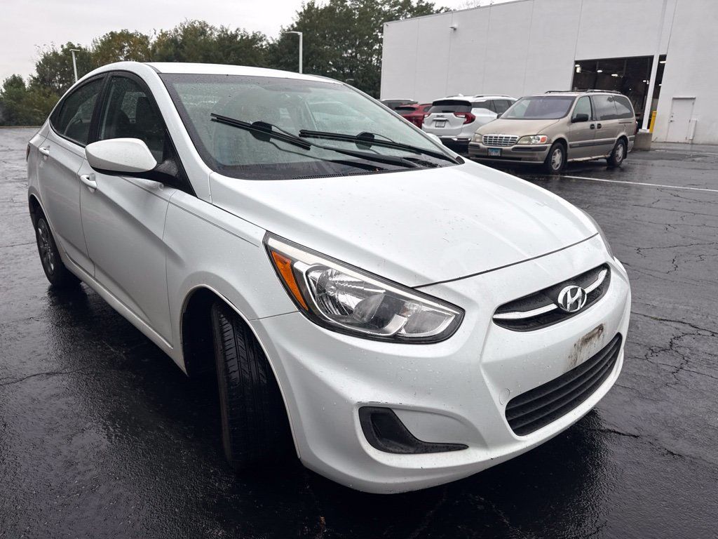 2017 Hyundai Accent SE Sedan Automatic - 23095902 - 5