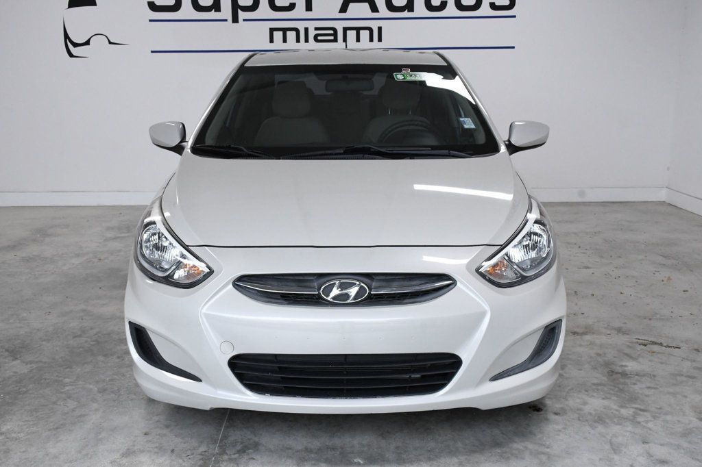 2017 Hyundai Accent SE Sedan Automatic - 22700038 - 1