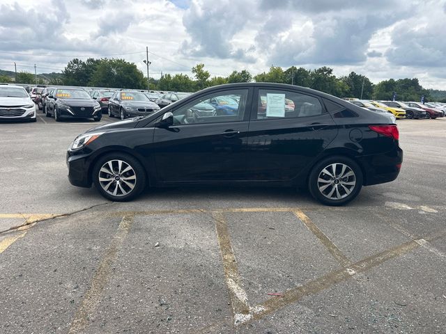 2017 Hyundai Accent Value Edition Sedan Automatic - 23061958 - 5