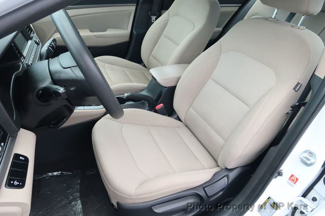 2017 Hyundai Elantra  - 22619181 - 16