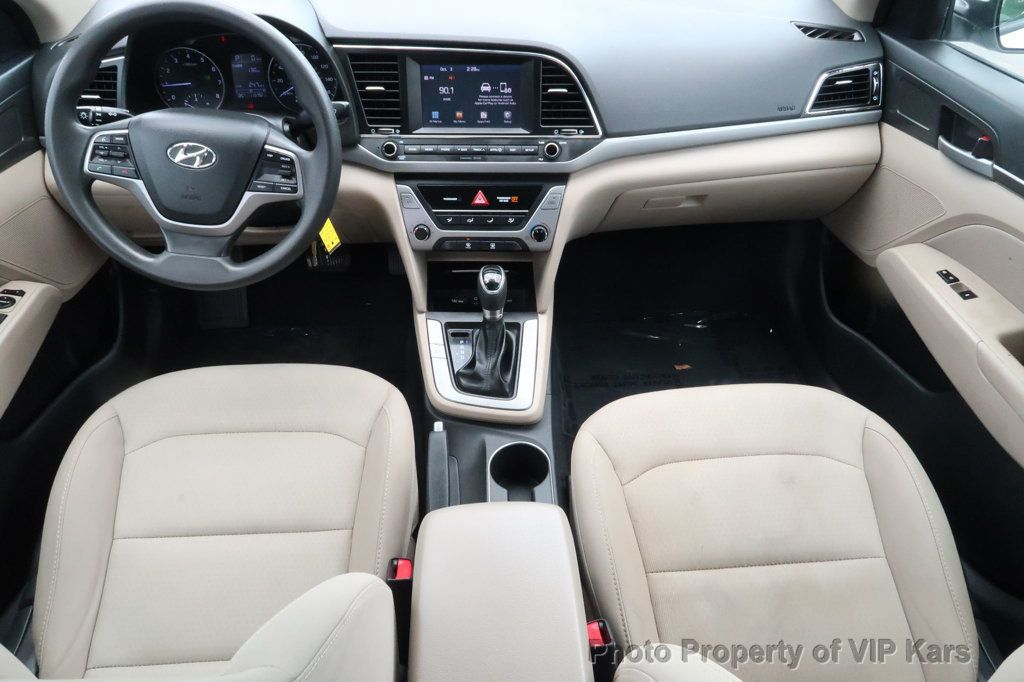 2017 Hyundai Elantra  - 22619181 - 7