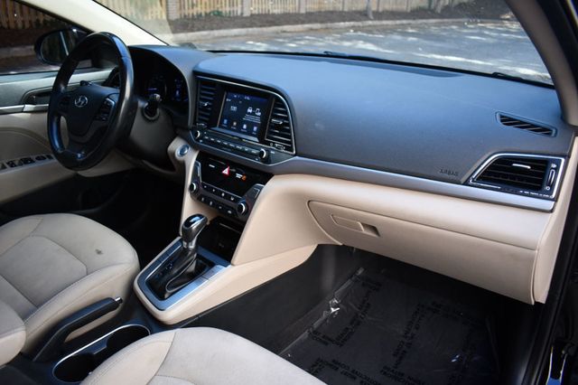 2017 Hyundai Elantra ECO 1.4T DCT - 22927520 - 26