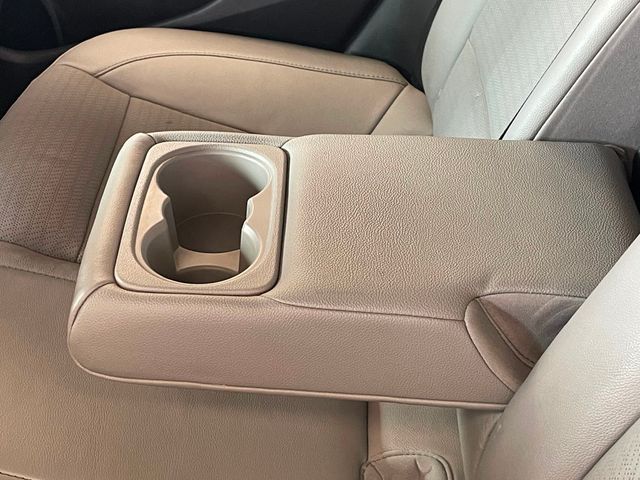 2017 Hyundai Elantra Limited 2.0L Automatic - 22919604 - 23