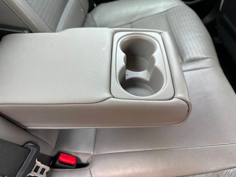 2017 Hyundai Elantra Limited 4dr Sedan - 22895287 - 21