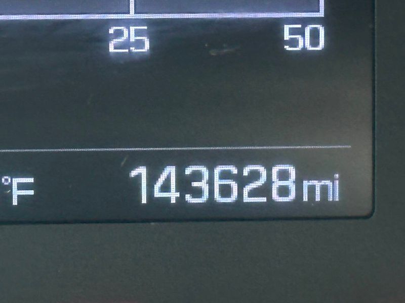 2017 Hyundai Elantra Limited 4dr Sedan - 22895287 - 46