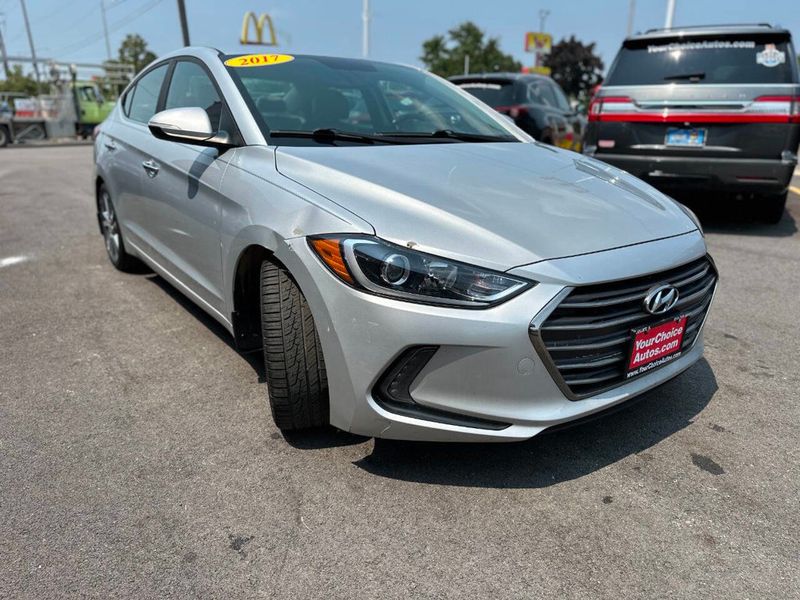 2017 Hyundai Elantra Limited 4dr Sedan - 22895287 - 6