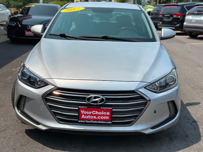 2017 Hyundai Elantra Limited 4dr Sedan - 22895287 - 7