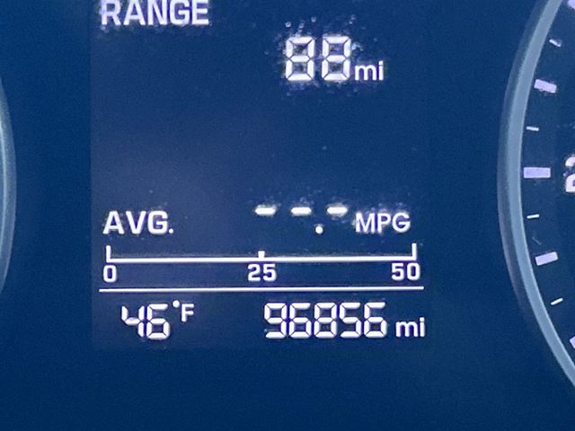 2017 Hyundai Elantra SE - 22975604 - 15