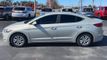 2017 Hyundai Elantra SE - 22975604 - 4