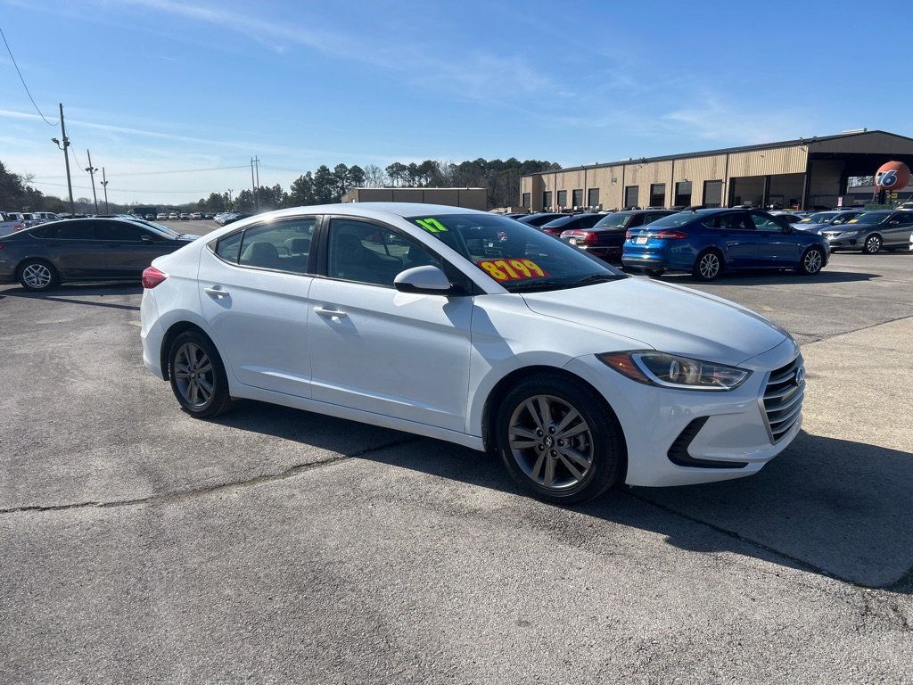2017 Hyundai Elantra SE - 22975218 | Video 1