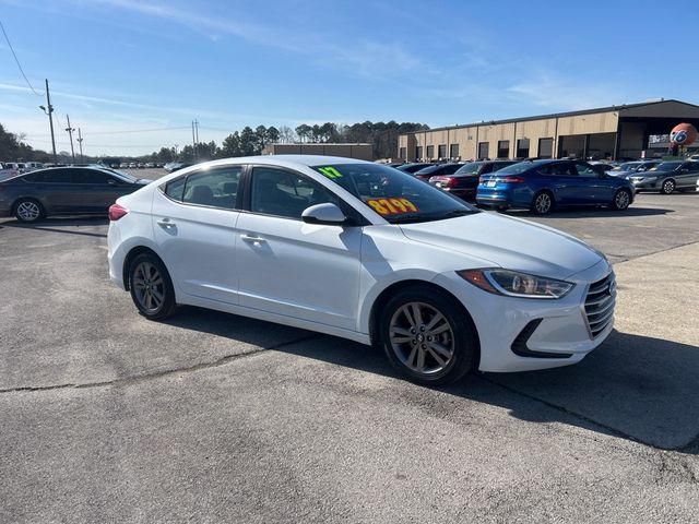 2017 Hyundai Elantra SE - 22975218 - 0
