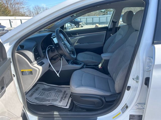 2017 Hyundai Elantra SE - 22975218 - 7