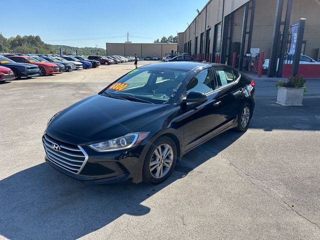 2017 Hyundai Elantra SE - 23089014 - 2