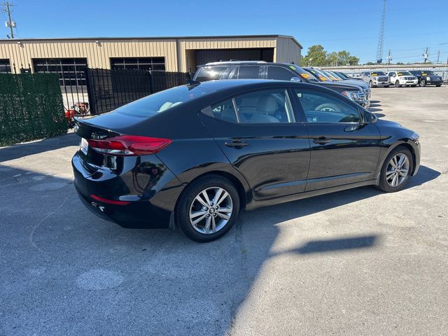 2017 Hyundai Elantra SE - 23089014 - 3