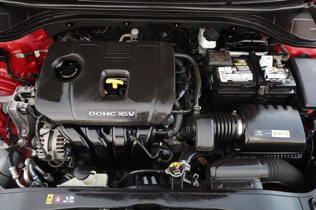 2017 Hyundai Elantra SE - 23060185 - 10