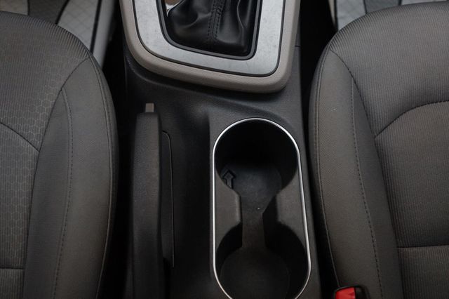 2017 Hyundai Elantra SE - 23060185 - 36