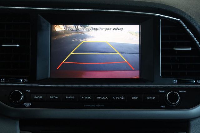 2017 Hyundai Elantra SE - 23079124 - 36