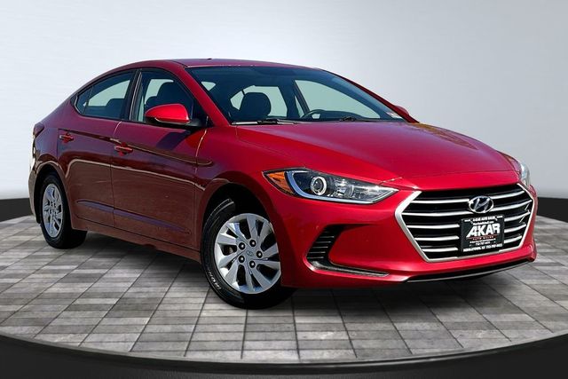 2017 Hyundai Elantra SE - 22842149 - 2