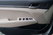 2017 Hyundai Elantra SE 2.0L Automatic - 22053861 - 11
