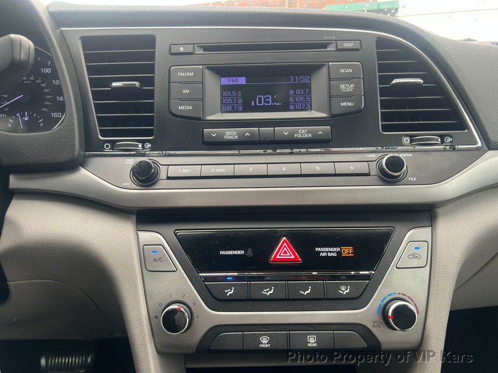 2017 Hyundai Elantra SE 2.0L Automatic - 22897109 - 11