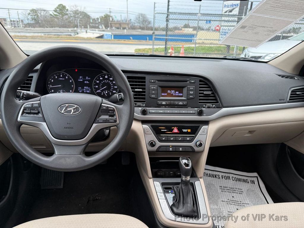 2017 Hyundai Elantra SE 2.0L Automatic - 22974279 - 11