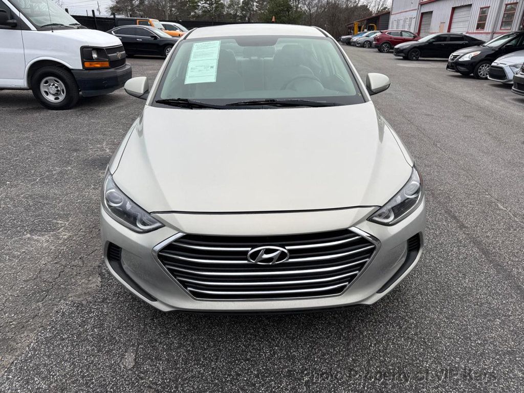 2017 Hyundai Elantra SE 2.0L Automatic - 22974279 - 1