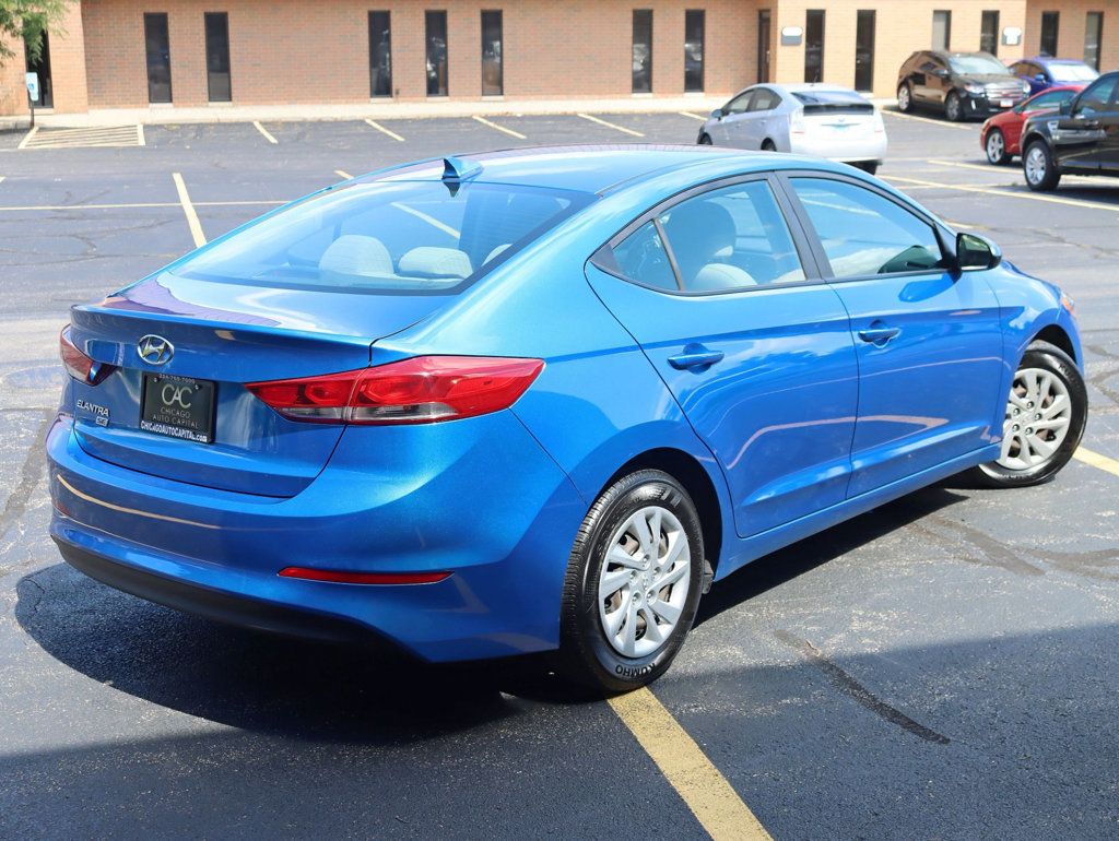 2017 Hyundai Elantra SE 2.0L Automatic - 22907007 - 2