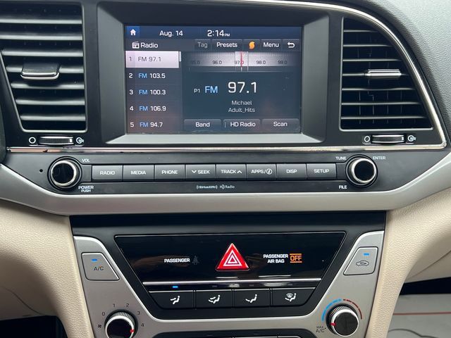 2017 Hyundai Elantra SE 2.0L Automatic - 23068034 - 19