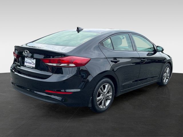 2017 Hyundai Elantra SE 2.0L Automatic - 23068034 - 2