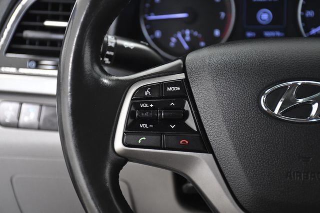 2017 Hyundai Elantra SE 2.0L Automatic - 23073593 - 15