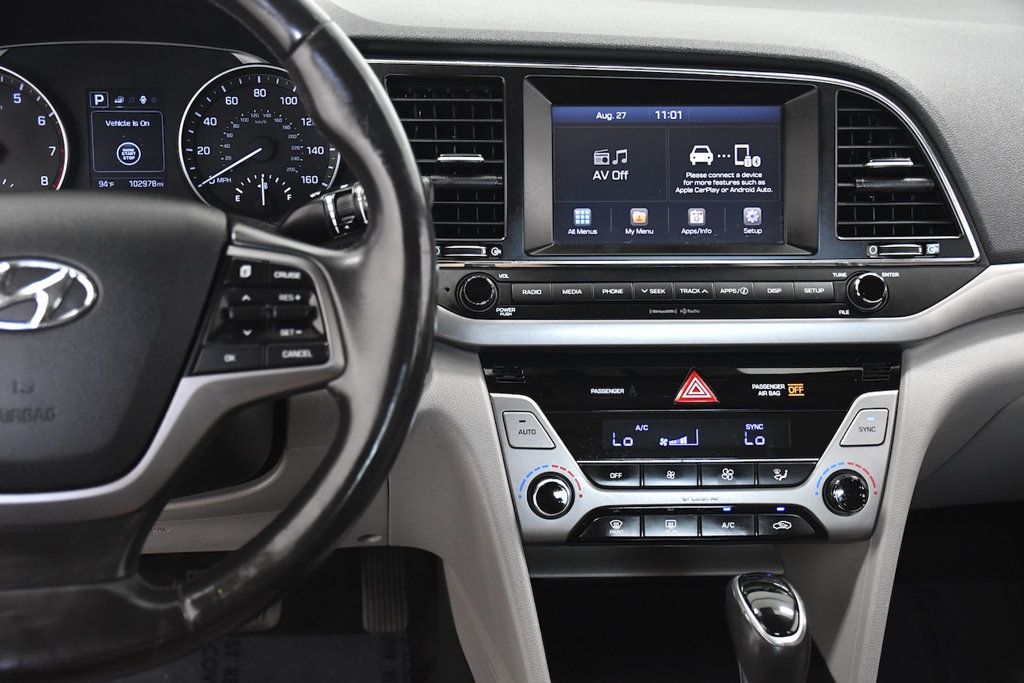 2017 Hyundai Elantra SE 2.0L Automatic - 23073593 - 18