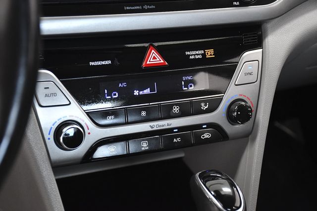 2017 Hyundai Elantra SE 2.0L Automatic - 23073593 - 20