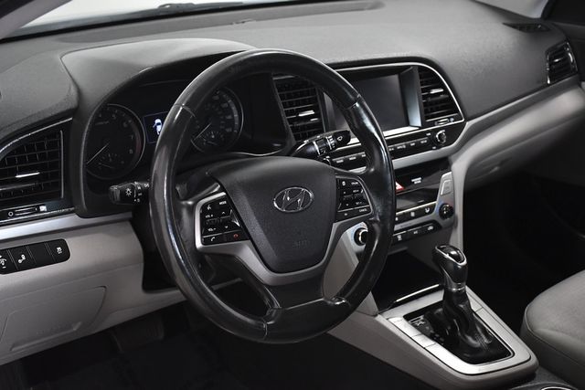 2017 Hyundai Elantra SE 2.0L Automatic - 23073593 - 6