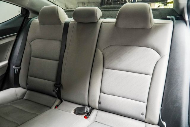 2017 Hyundai Elantra SE 2.0L Automatic - 22912945 - 27