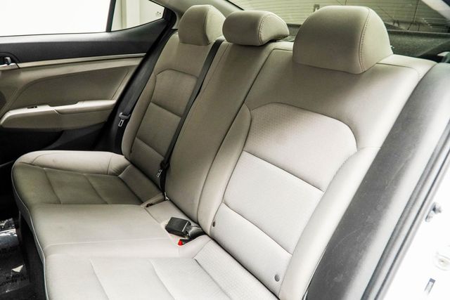 2017 Hyundai Elantra SE 2.0L Automatic - 22912945 - 28