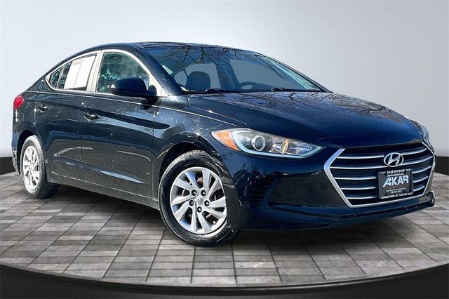 2017 Hyundai Elantra SE 2.0L Automatic - 22969429 - 2