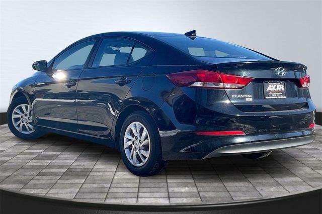 2017 Hyundai Elantra SE 2.0L Automatic - 22969429 - 6