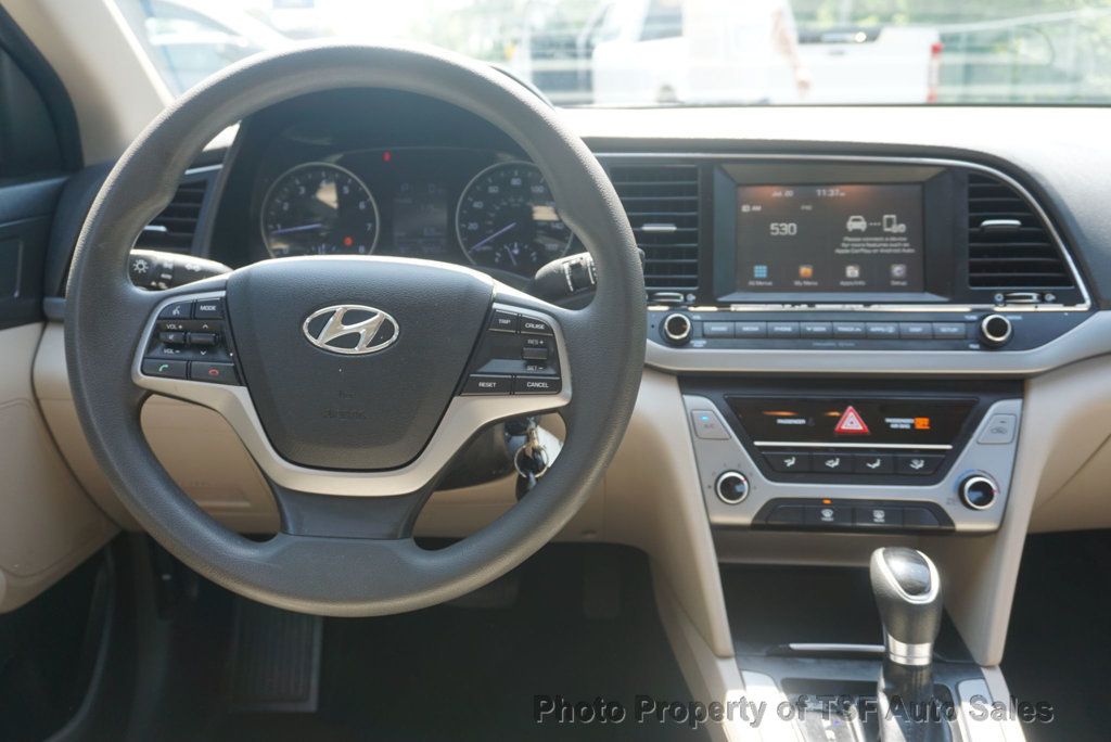 2017 Hyundai Elantra SE 2.0L Automatic - 23057507 - 12