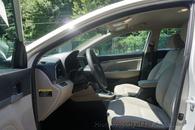 2017 Hyundai Elantra SE 2.0L Automatic - 23057507 - 8