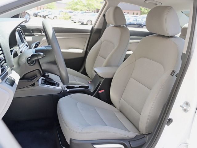 2017 Hyundai Elantra SE 2.0L Automatic *Ltd Avail* - 23043113 - 18