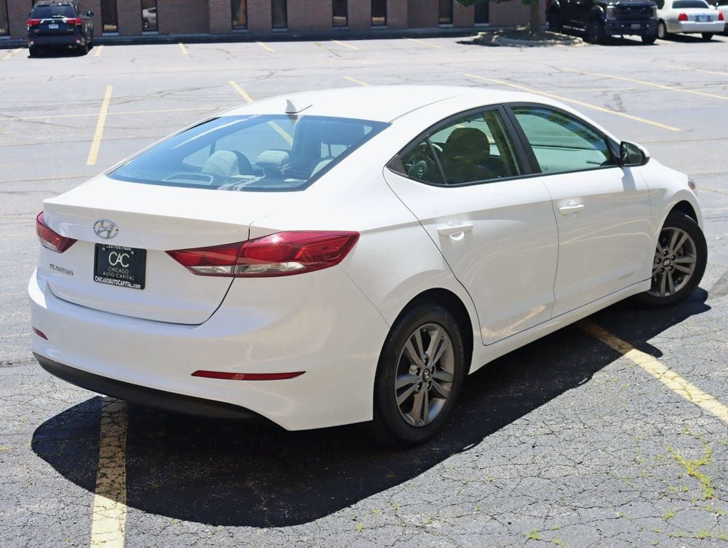 2017 Hyundai Elantra SE 2.0L Automatic *Ltd Avail* - 23043113 - 2