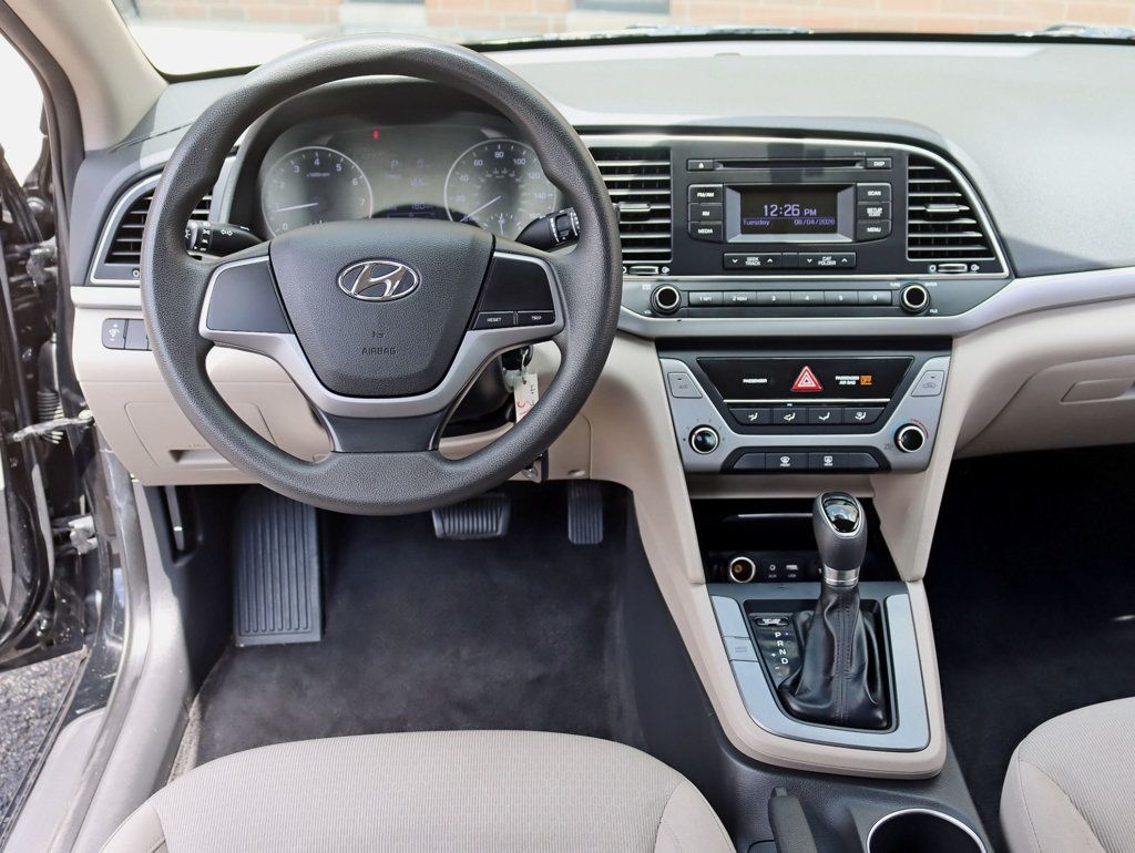 2017 Hyundai Elantra SE 2.0L Automatic *Ltd Avail* - 23062110 - 10