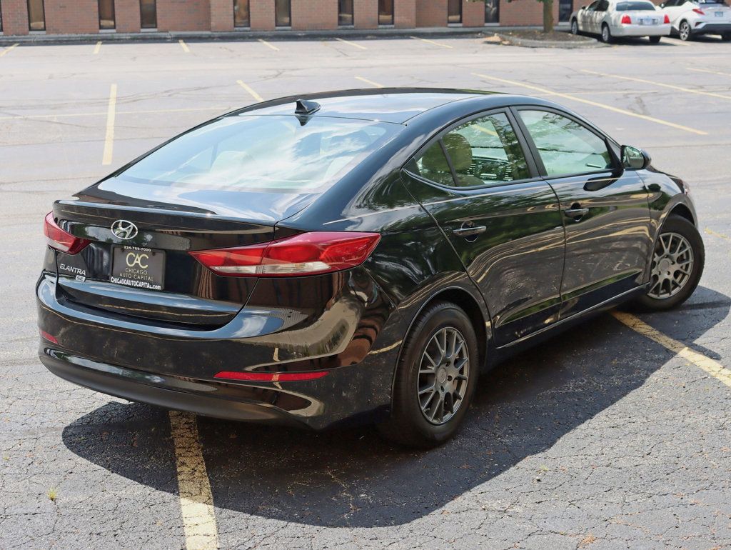 2017 Hyundai Elantra SE 2.0L Automatic *Ltd Avail* - 23062110 - 2