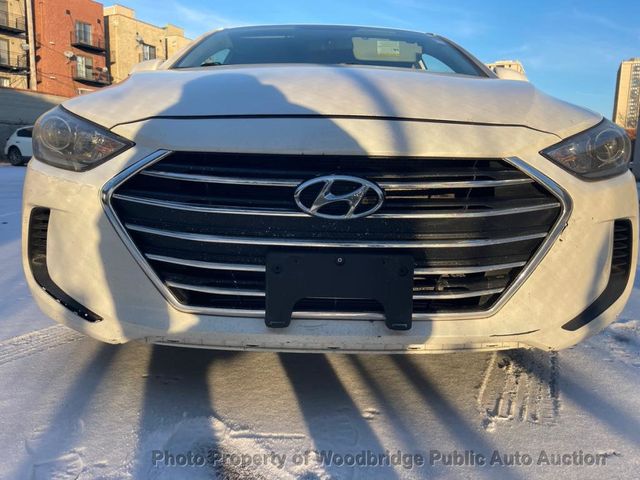 2017 Hyundai Elantra SE Base - 22751712 - 18